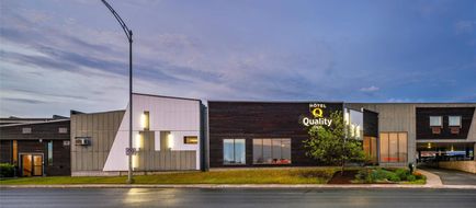 Quality Inn Rouyn-Noranda Exterior
