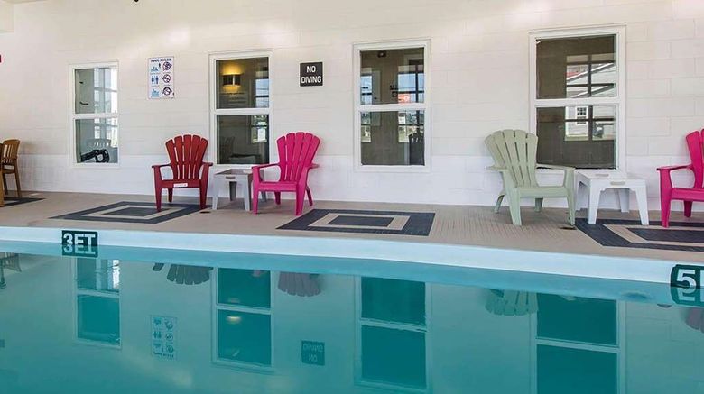 <b>Quality Inn Moncton Pool</b>. Images powered by <a href="https://iceportal.shijigroup.com/" title="IcePortal" target="_blank">IcePortal</a>.