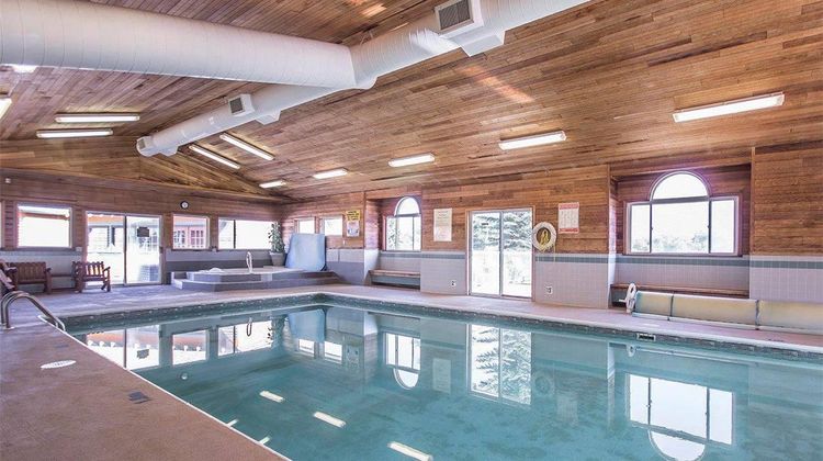 Quality Inn Merritt Pool