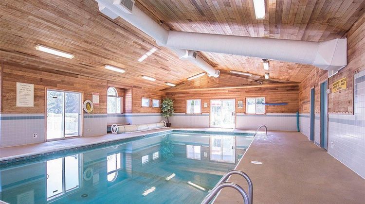 Quality Inn Merritt Pool
