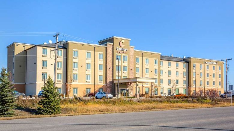 <b>Comfort Suites Regina Exterior</b>. Images powered by <a href="https://iceportal.shijigroup.com/" title="IcePortal" target="_blank">IcePortal</a>.