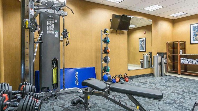 Comfort Inn & Suites Edmonton Intl Health
