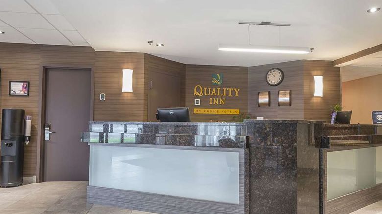 <b>Quality Inn Sept-Iles Lobby</b>. Images powered by <a href="https://iceportal.shijigroup.com/" title="IcePortal" target="_blank">IcePortal</a>.