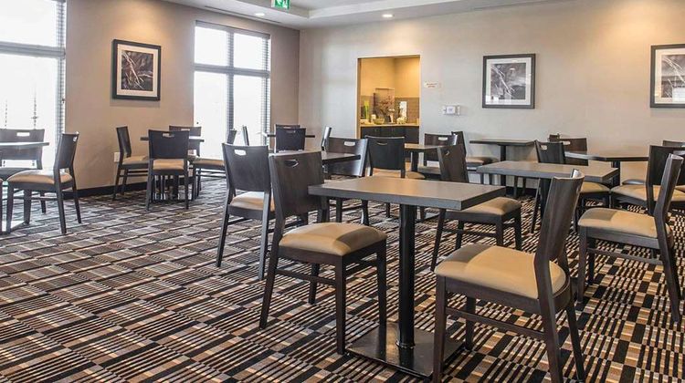 Quality Inn & Suites Kingston Restaurant