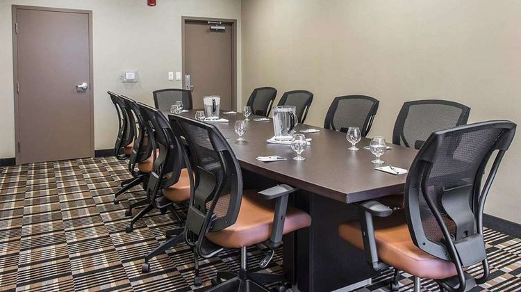 Quality Inn & Suites Kingston Meeting