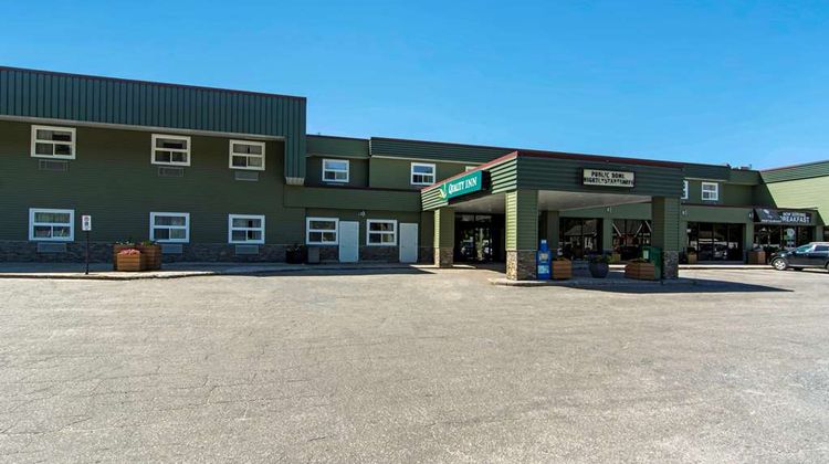 Quality Inn Bracebridge Exterior