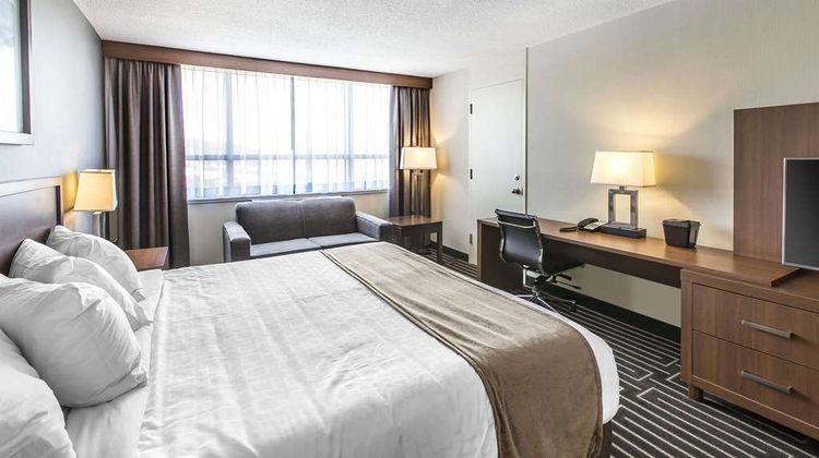 Quality Inn Corner Brook Room