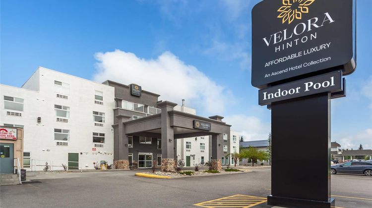 Velora Hinton an Ascend Collection Hotel Exterior