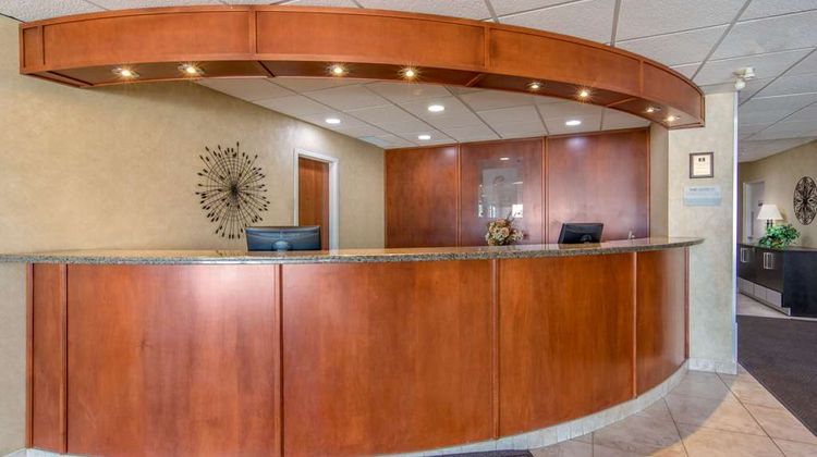 Clarion Hotel Sudbury Lobby