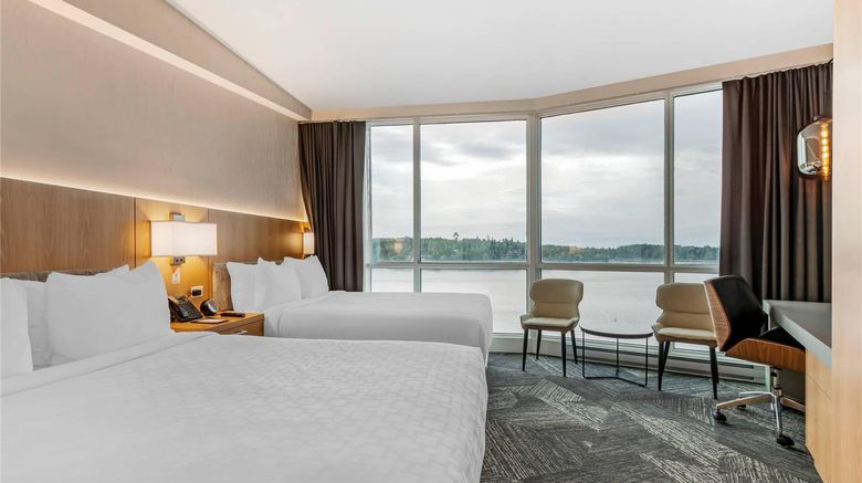 <b>Clarion Inn Lakeside and Conference Ctr Room</b>. Images powered by <a href="https://iceportal.shijigroup.com/" title="IcePortal" target="_blank">IcePortal</a>.