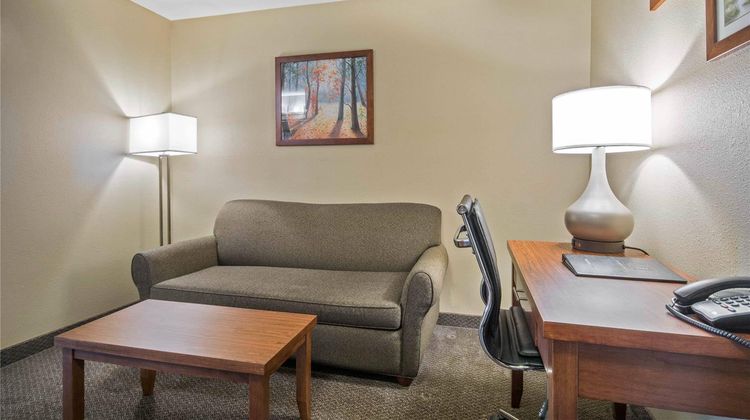 Comfort Inn Langley/Aldergrove Suite