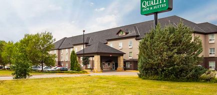 Quality Inn & Suites Yorkton Exterior