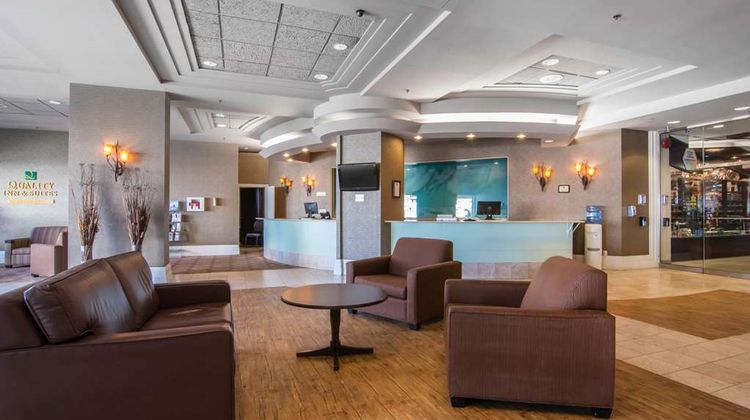 Quality Inn & Suites, Yellowknife Lobby