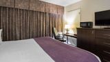 <b>Quality Inn & Suites, Yellowknife Room</b>. Images powered by <a href="https://iceportal.shijigroup.com/" title="IcePortal" target="_blank">IcePortal</a>.