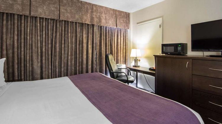 Quality Inn & Suites, Yellowknife Room