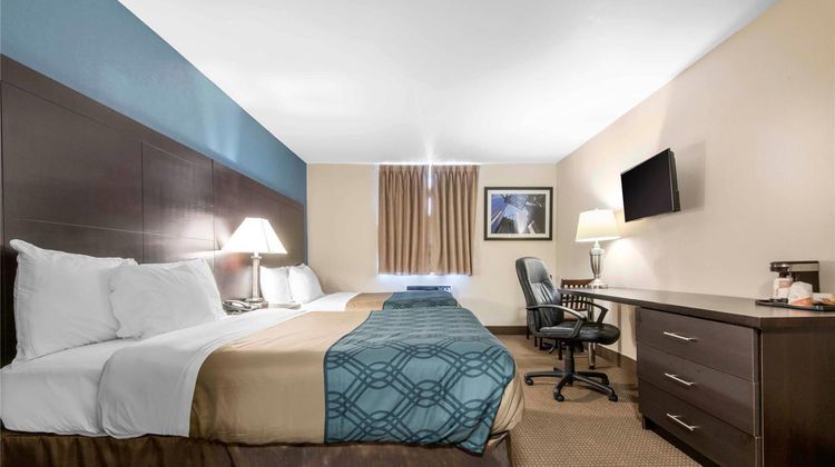 Econo Lodge Sudbury Room