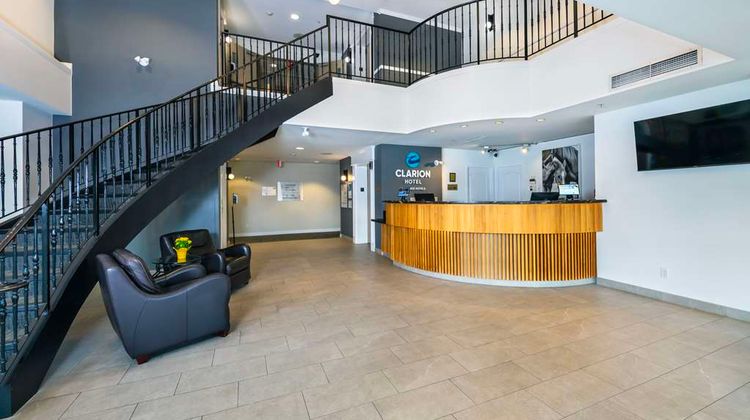 Clarion Hotel & Conference Centre Lobby