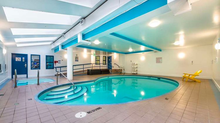 Clarion Hotel & Conference Centre Pool