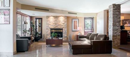 Quality Inn & Conference Centre Lobby