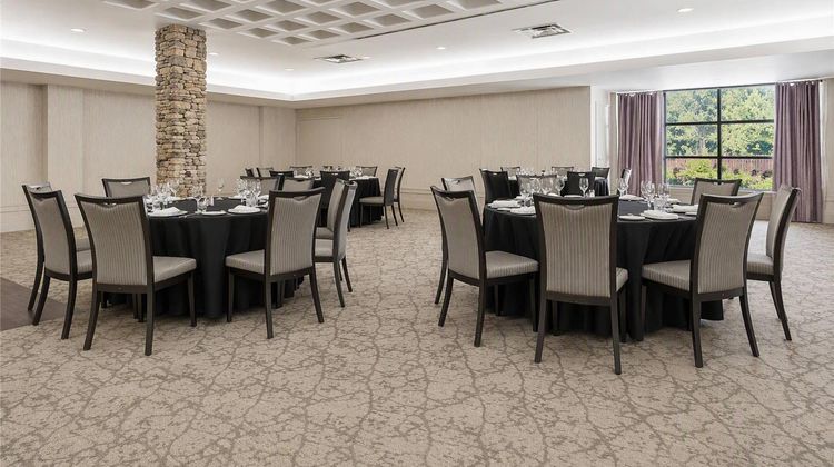 Quality Inn & Conference Centre Meeting