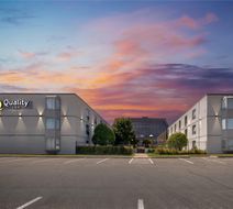 Quality Inn & Conference Centre Exterior