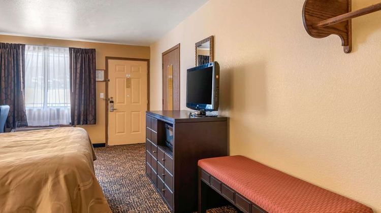 Quality Inn Room