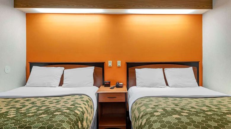 <b>Econo Lodge North Academy Room</b>. Images powered by <a href="https://iceportal.shijigroup.com/" title="IcePortal" target="_blank">IcePortal</a>.