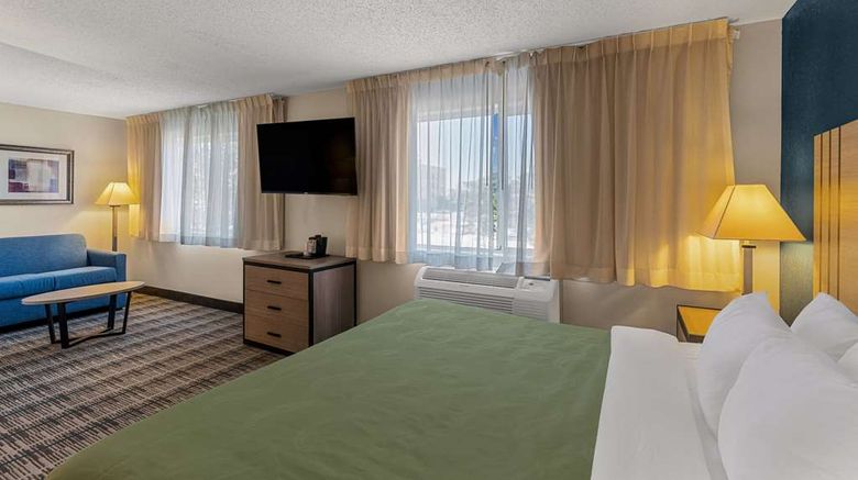 <b>Quality Inn Brighton Suite</b>. Images powered by <a href="https://iceportal.shijigroup.com/" title="IcePortal" target="_blank">IcePortal</a>.