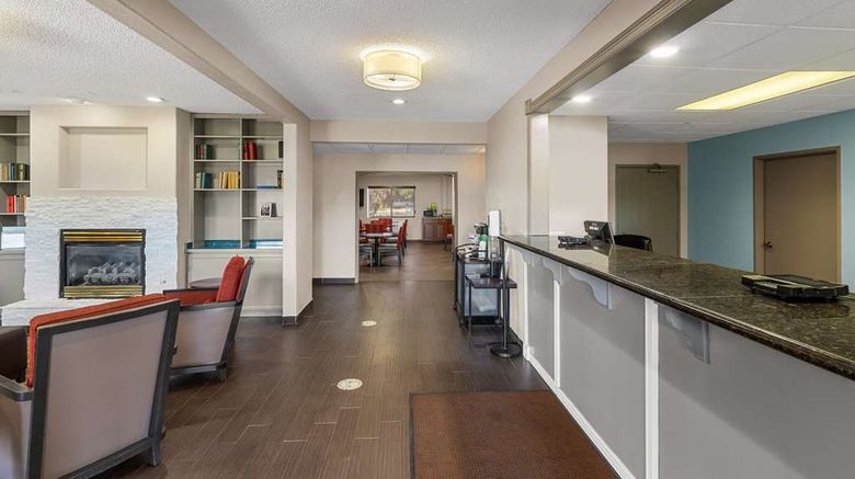 <b>Quality Inn Brighton Lobby</b>. Images powered by <a href="https://iceportal.shijigroup.com/" title="IcePortal" target="_blank">IcePortal</a>.