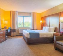 Comfort Inn North Room