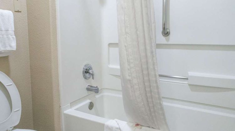 Comfort Inn North Room