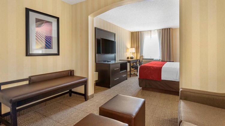 Comfort Suites Highlands Ranch Suite