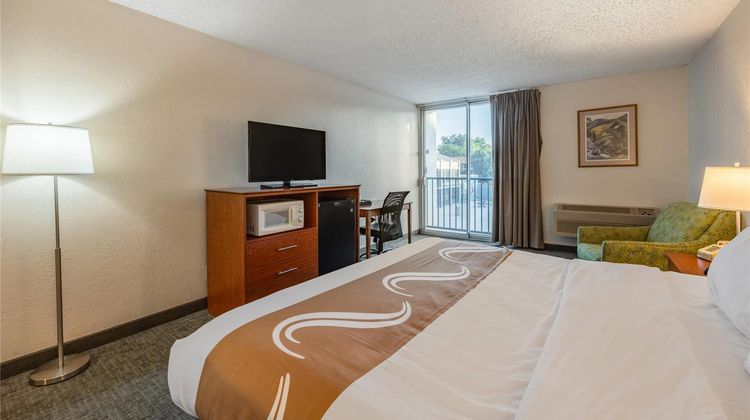 Quality Inn & Suites Room