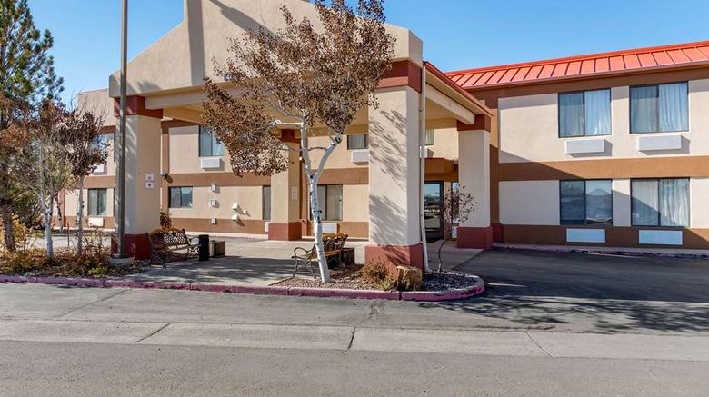 <b>Econo Lodge Pueblo North Exterior</b>. Images powered by <a href="https://iceportal.shijigroup.com/" title="IcePortal" target="_blank">IcePortal</a>.
