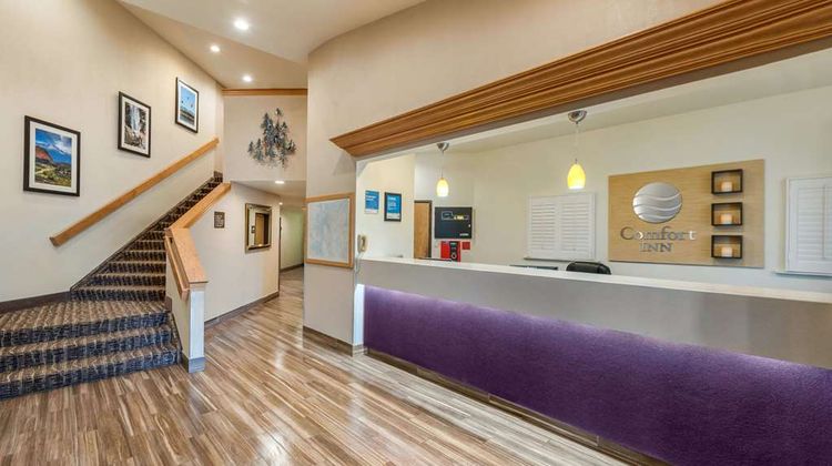 Comfort Inn Limon Lobby