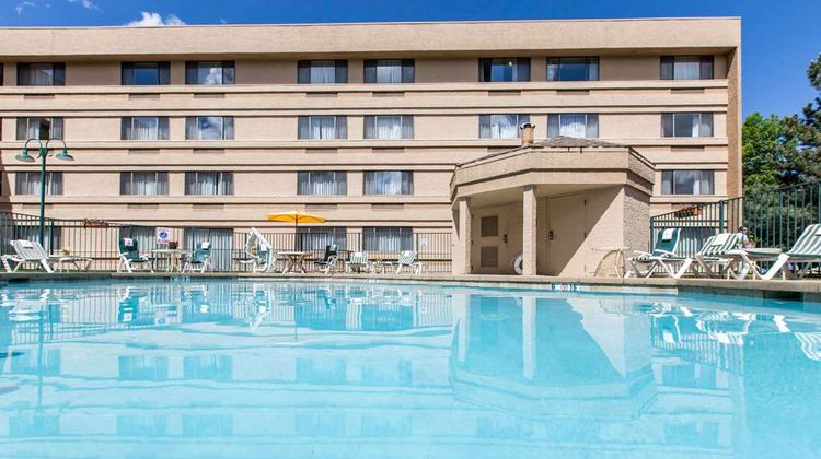 Comfort Inn Pool