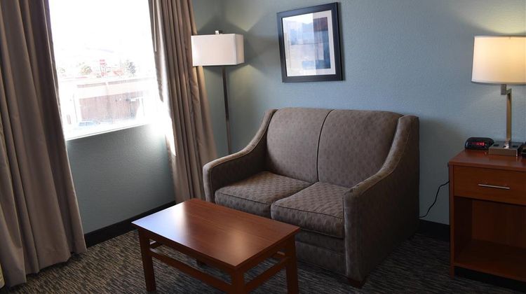 Quality Inn & Suites Garden of the Gods Room