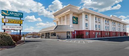 Quality Inn Exterior