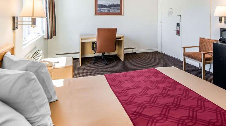 <b>Econo Lodge Colorado Springs Downtown Room</b>. Images powered by <a href="https://iceportal.shijigroup.com/" title="IcePortal" target="_blank">IcePortal</a>.