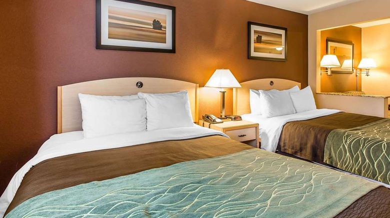 <b>Quality Inn & Suites Loveland Room</b>. Images powered by <a href="https://iceportal.shijigroup.com/" title="IcePortal" target="_blank">IcePortal</a>.