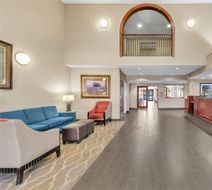 Comfort Suites Lakewood Lobby