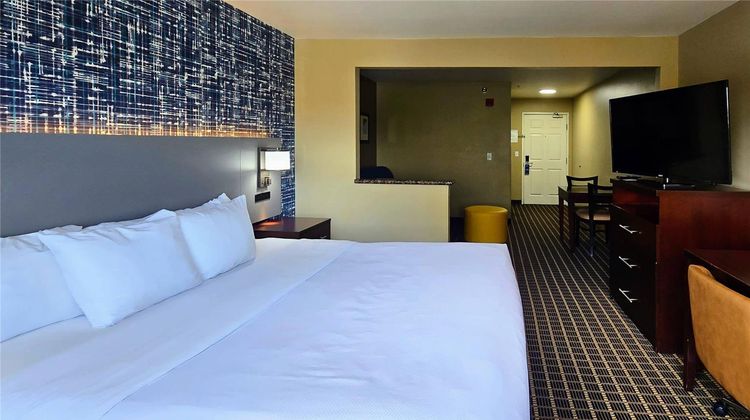 Comfort Inn Fort Collins North Suite