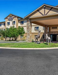 Quality Inn & Suites Vail Valley