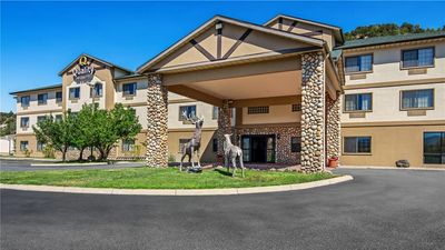 Quality Inn & Suites Vail Valley
