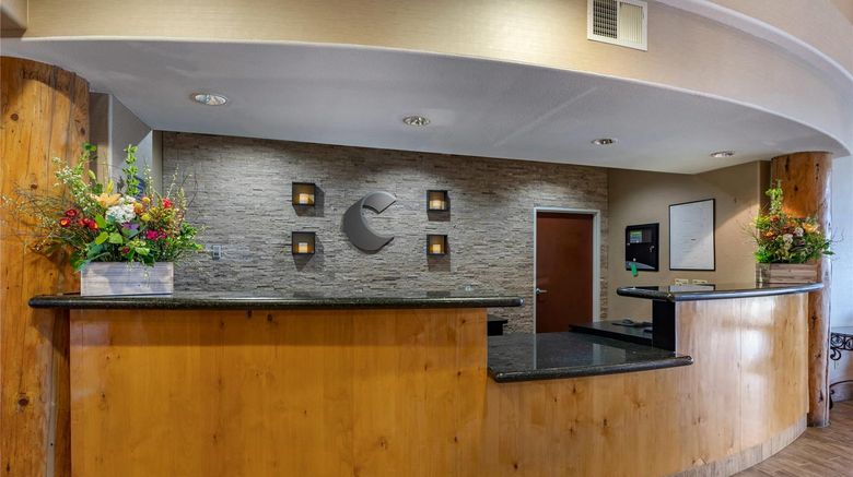<b>Comfort Suites at Evergreen Parkway Lobby</b>. Images powered by <a href="https://iceportal.shijigroup.com/" title="IcePortal" target="_blank">IcePortal</a>.