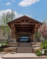 Comfort Suites at Evergreen Parkway