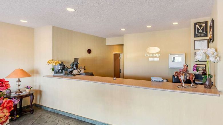 <b>Econo Lodge Colorado Springs near Airport Lobby</b>. Images powered by <a href="https://iceportal.shijigroup.com/" title="IcePortal" target="_blank">IcePortal</a>.