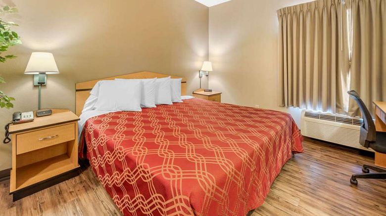 <b>Econo Lodge Colorado Springs near Airport Suite</b>. Images powered by <a href="https://iceportal.shijigroup.com/" title="IcePortal" target="_blank">IcePortal</a>.