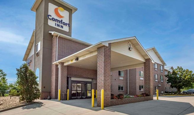 Comfort Inn Denver West Exterior