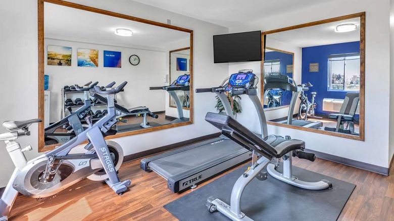 <b>Comfort Inn Denver West Health</b>. Images powered by <a href="https://iceportal.shijigroup.com/" title="IcePortal" target="_blank">IcePortal</a>.
